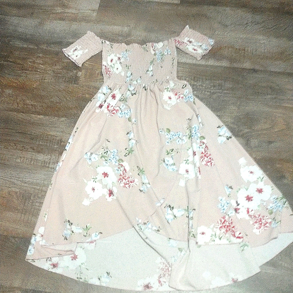 Women's dress